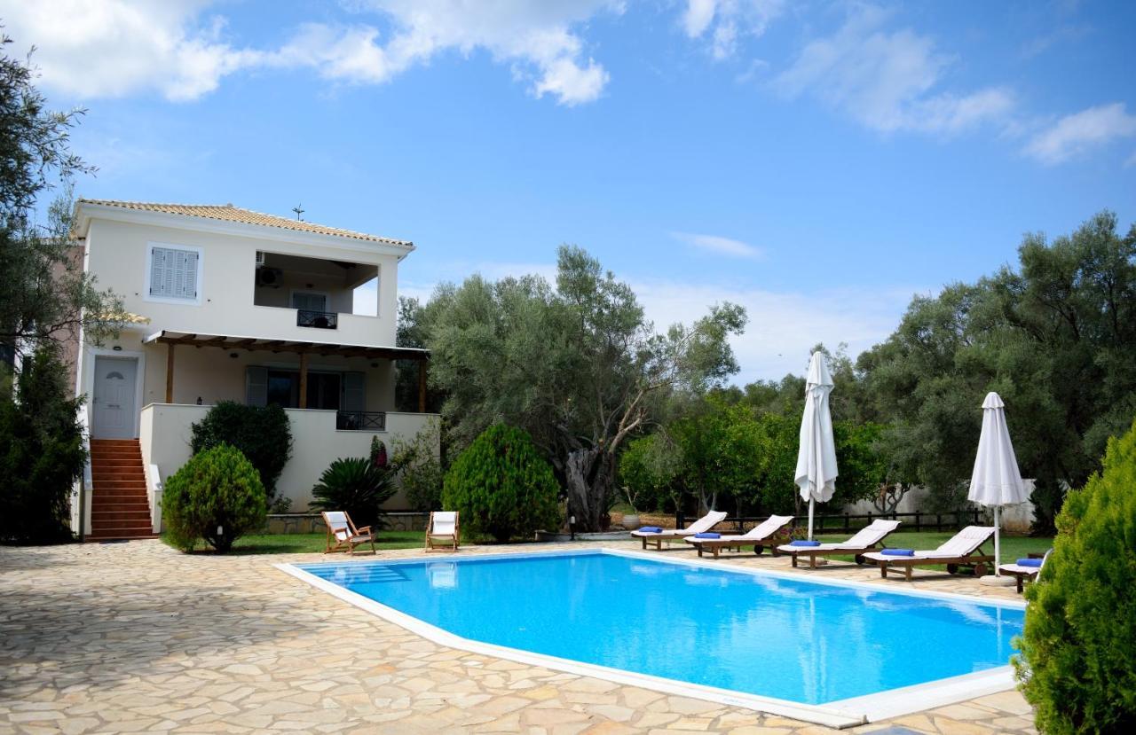 Villa Dioni Lefkáda エクステリア 写真